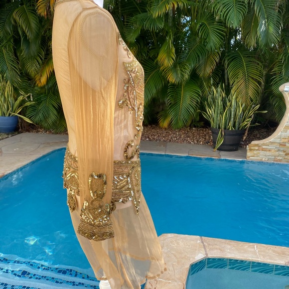 Stunning couture gold dress - Picture 7 of 11